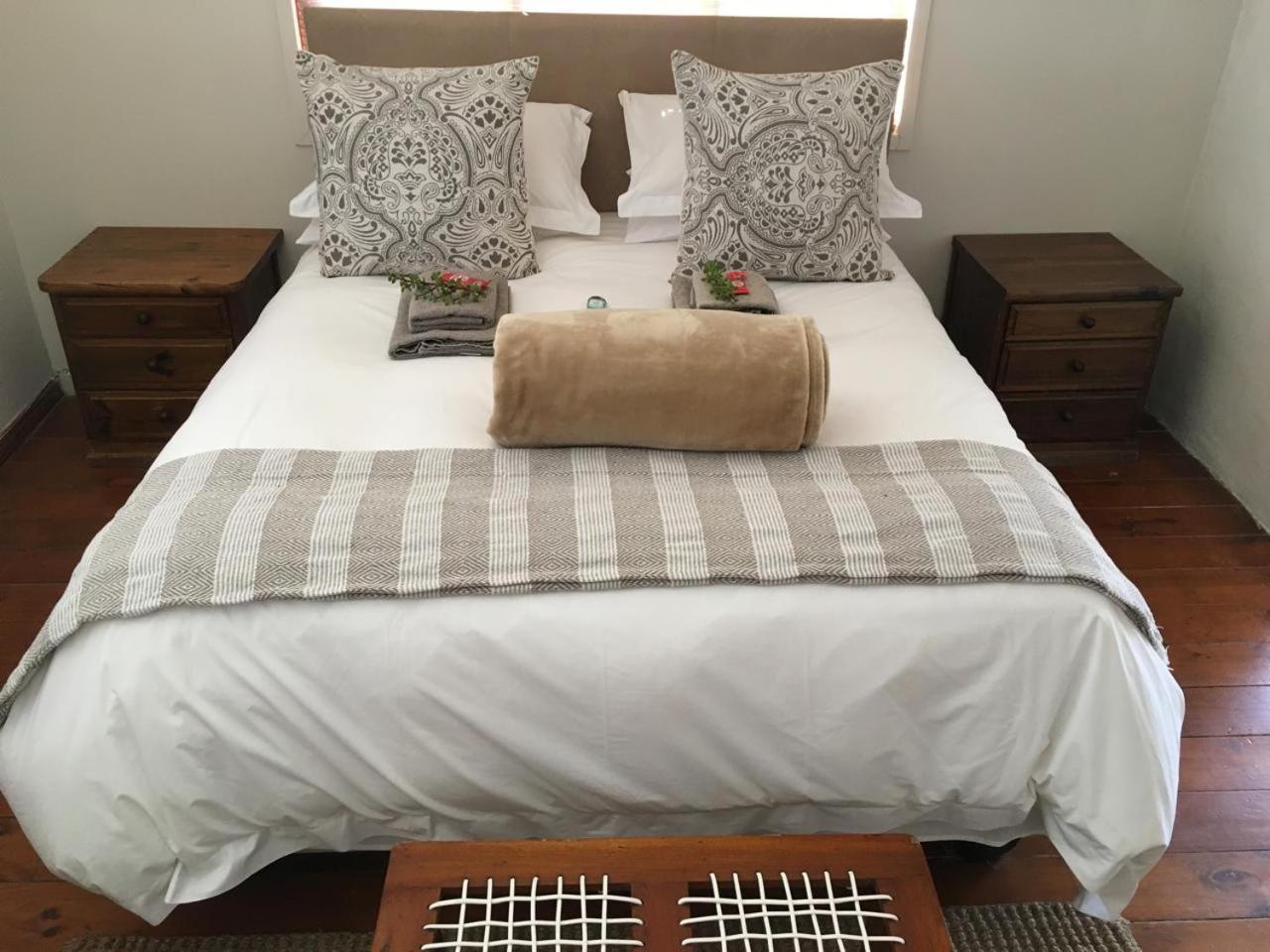 Klein Karoo Game Lodge Oudtshoorn Extérieur photo